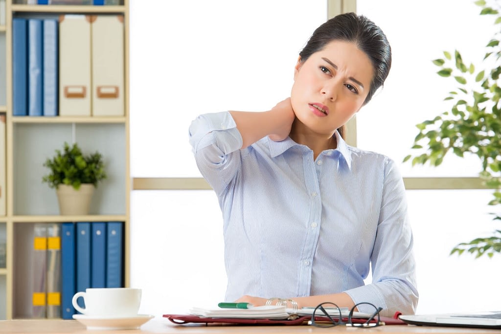Todo sobre el dolor de cuello home office